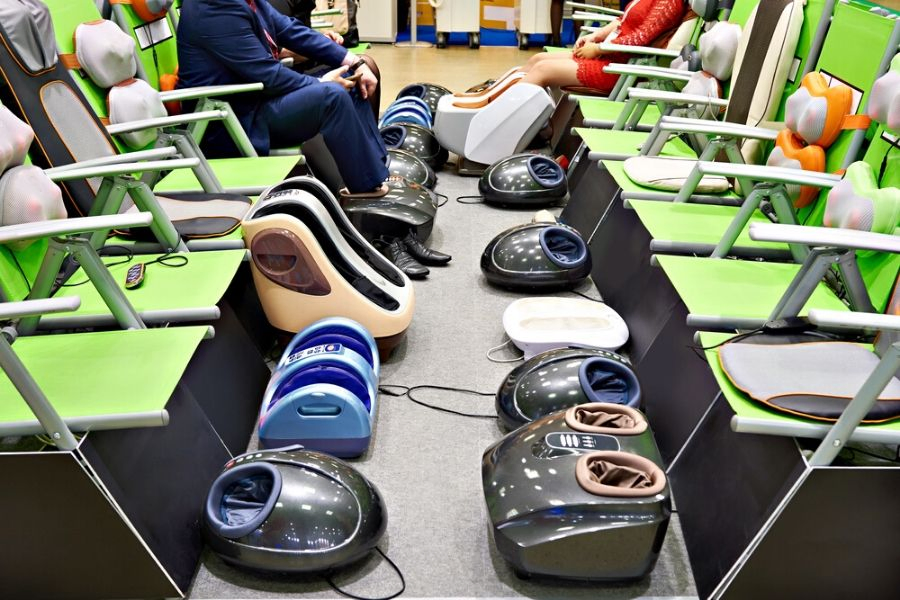 lots of foot and calf massagers lined up lots of foot and calf massagers lined up